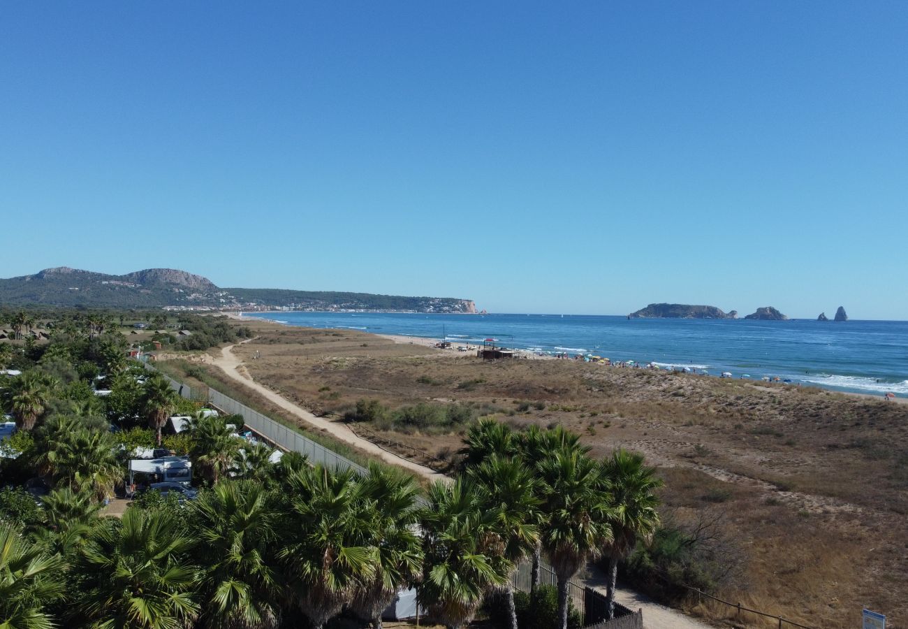 Apartament en Torroella de Montgri - TER 31C - Renovat, vistes al mar, aire i amb piscina