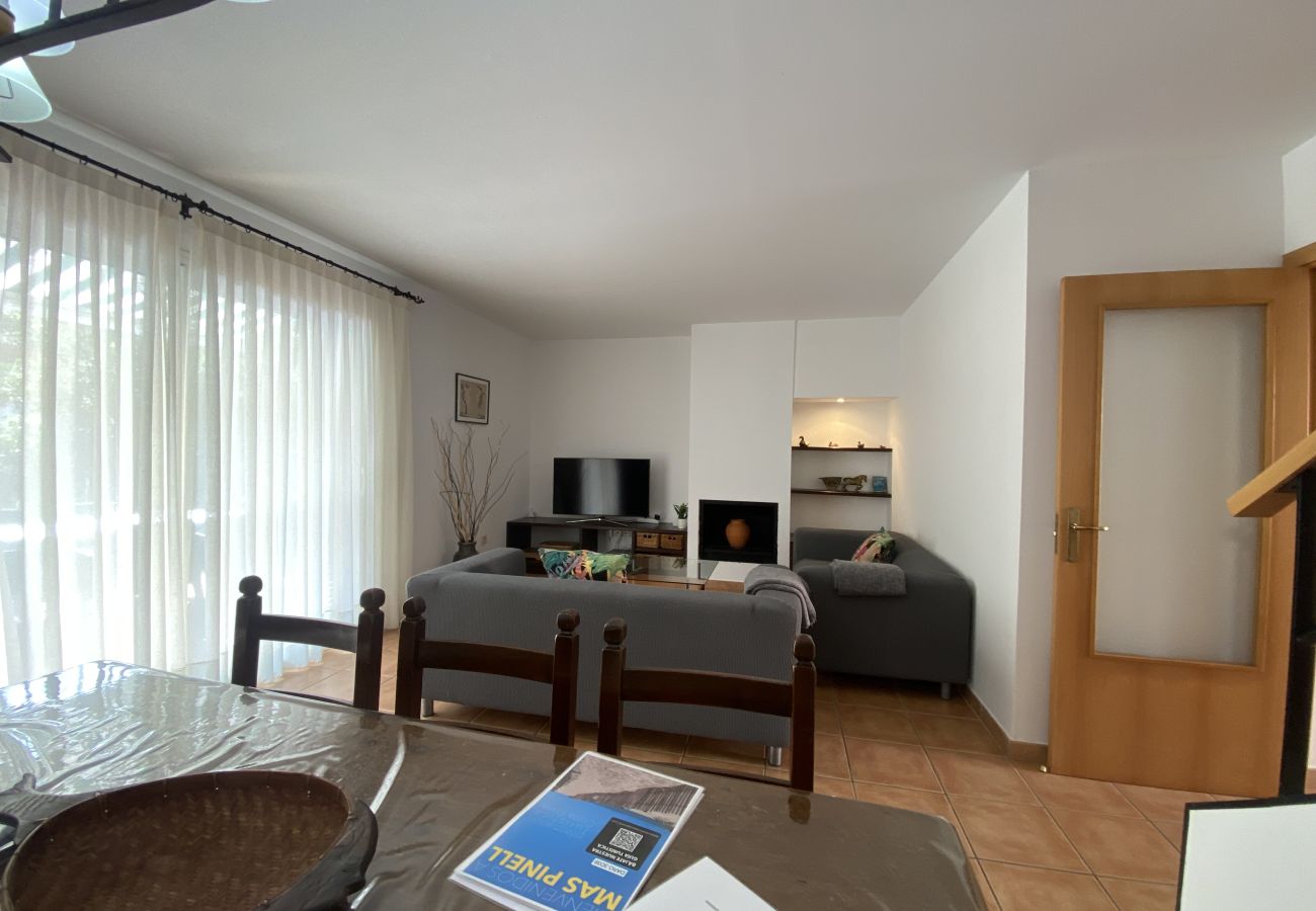 Casa en Torroella de Montgri - Daró 3D 39 - A 150m de la platja, amb piscina