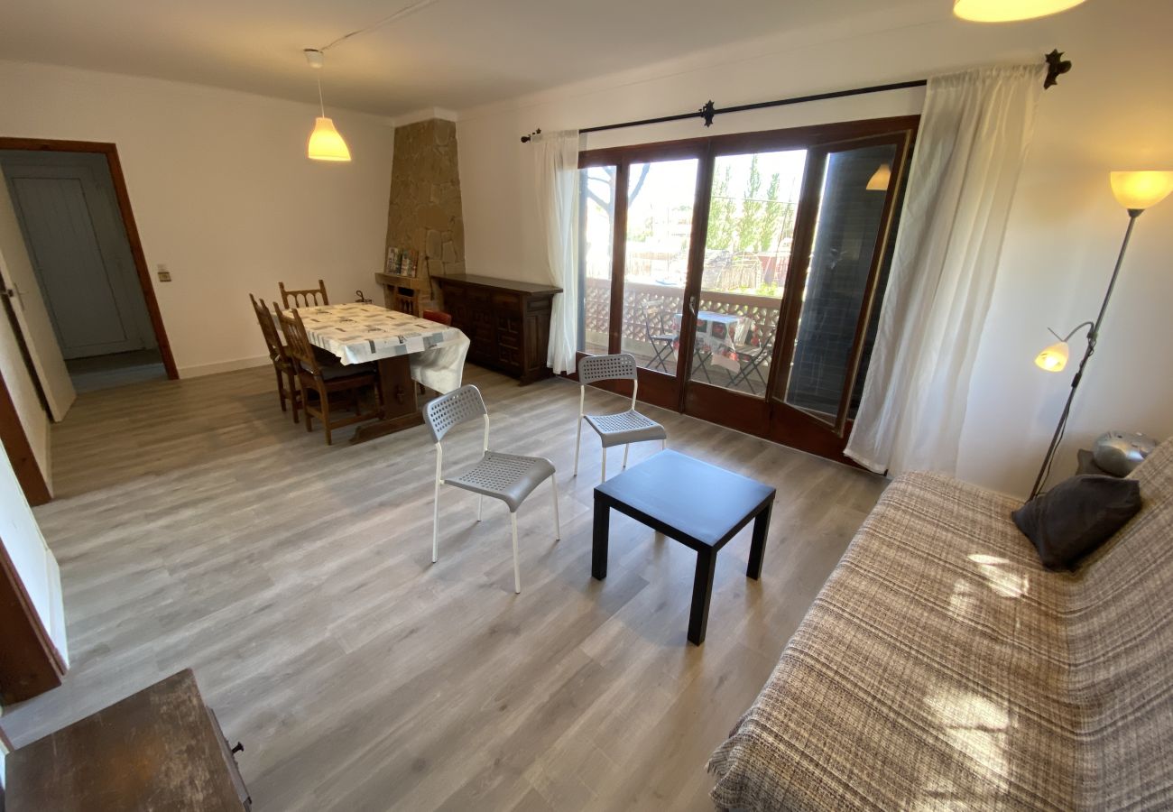 Apartament en Torroella de Montgri - Rec Dalt - 250m de la platja