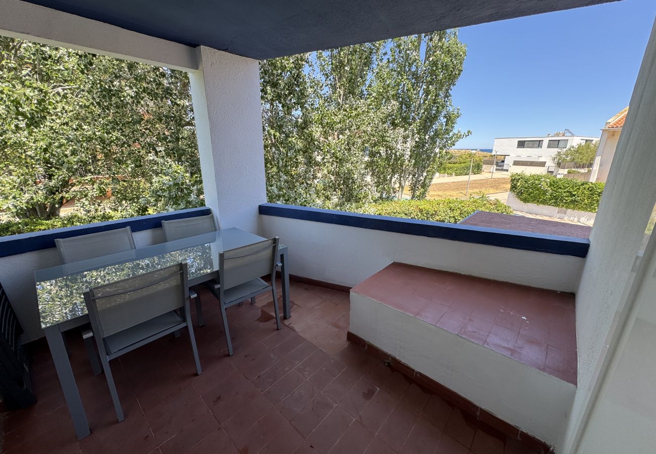 Apartament en Torroella de Montgri - TER 11C - renovat, 80m de la platja i amb piscina
