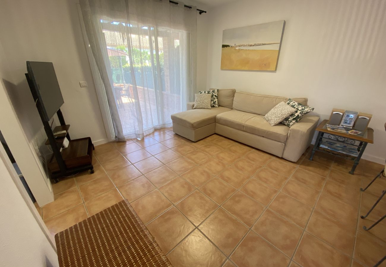 Casa en Torroella de Montgri - Daró 2D 167 - Piscina comunitària, cantonera, A/C
