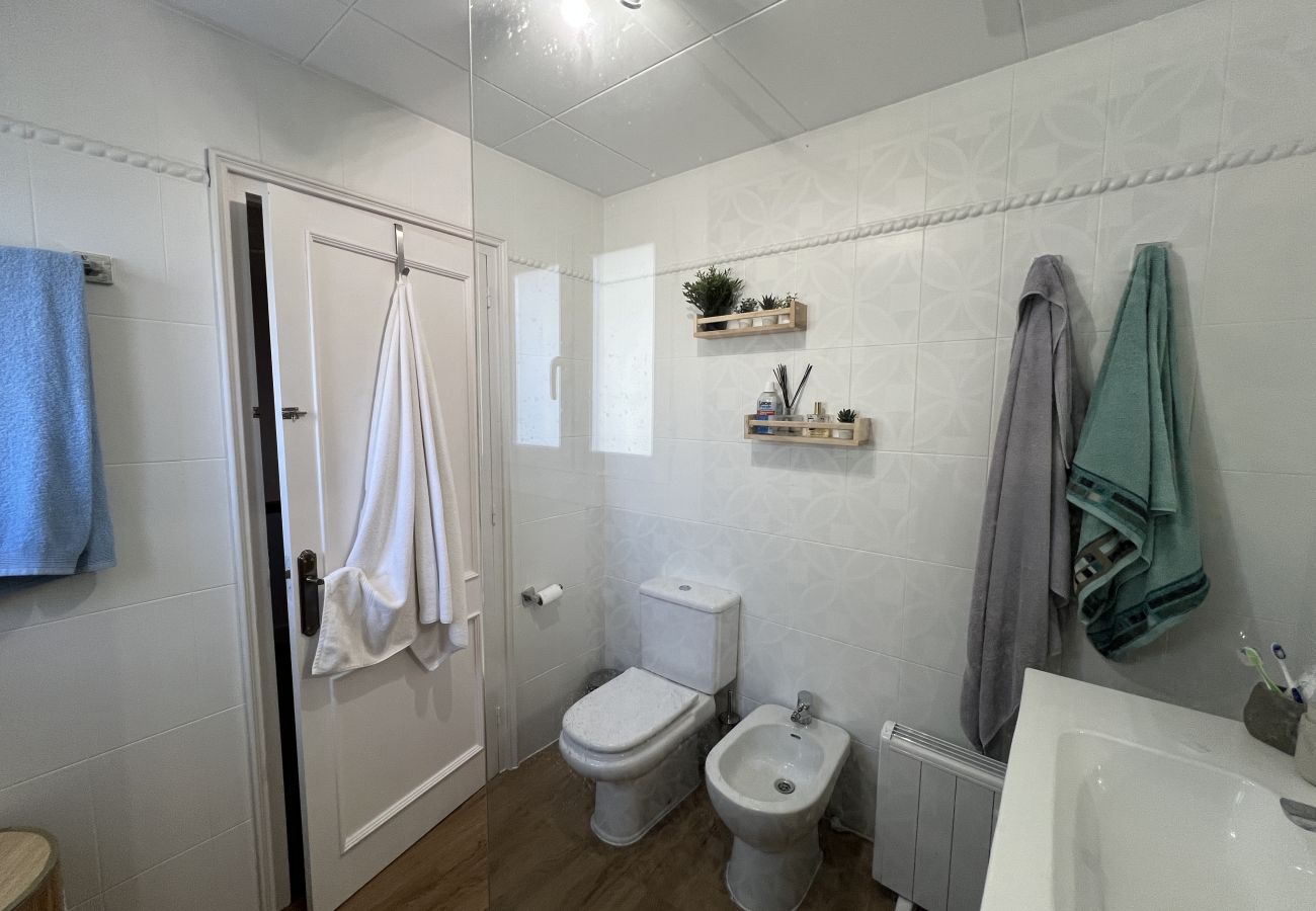 Casa en Torroella de Montgri - Casa Surf - piscina privada, aire i prop de la platja