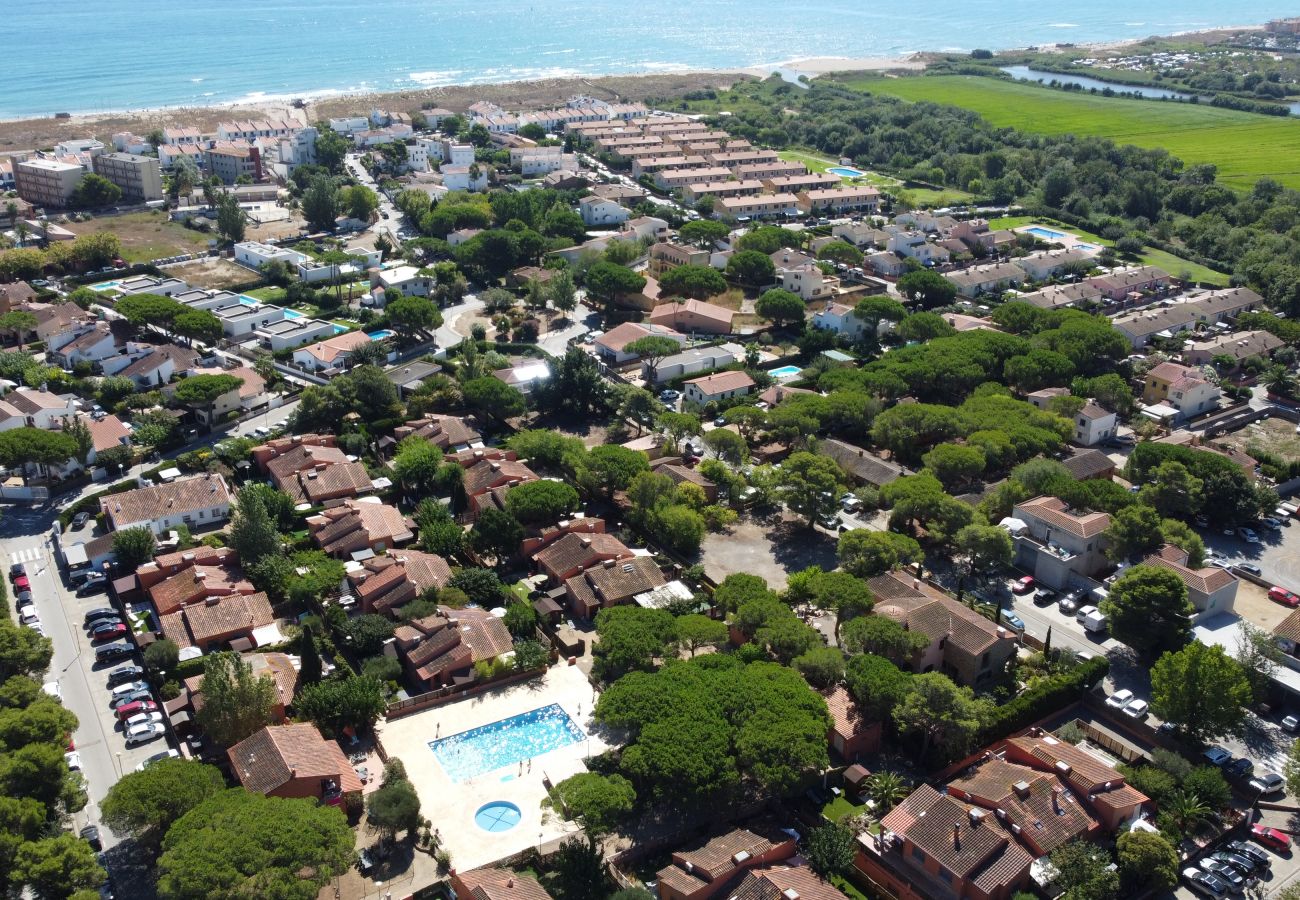 Casa en Torroella de Montgri - Gregal 122 - aire, piscina i jardí tancat