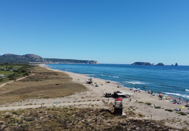 Casa en Torroella de Montgri - Les Dunes 04 - Primera línia, aire i amb piscina