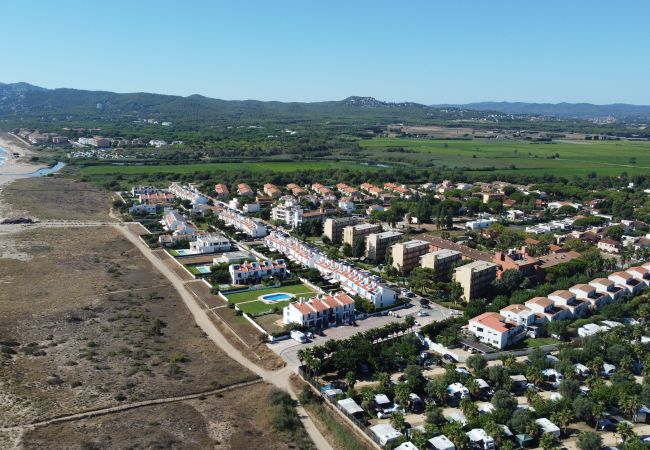 Casa en Torroella de Montgri - Les Dunes 04 - Primera línia, aire i amb piscina