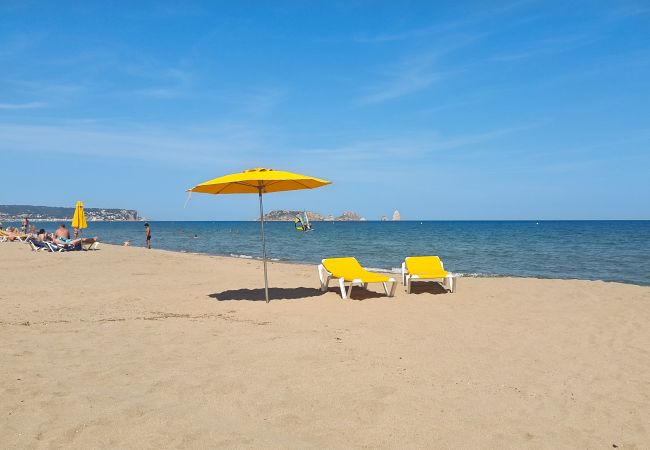 Casa en Torroella de Montgri - Les Dunes 04 - Primera línia, aire i amb piscina Casa en Torroella de Montgri - Les Dunes 04 - Primera línia, aire i amb piscina