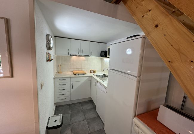 Casa en Torroella de Montgri - Gregal 81 - Aire, piscina i jardí Casa en Torroella de Montgri - Gregal 81 - Aire, piscina i jardí