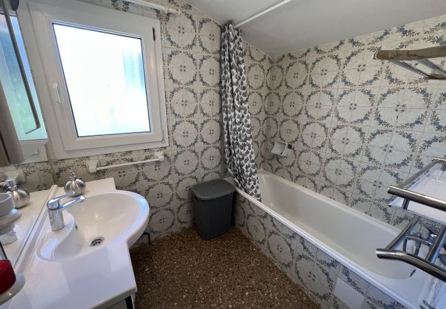 Vil.la en Torroella de Montgri - El Perdal - piscina privada, aire i jardi Vil.la en Torroella de Montgri - El Perdal - piscina privada, aire i jardi