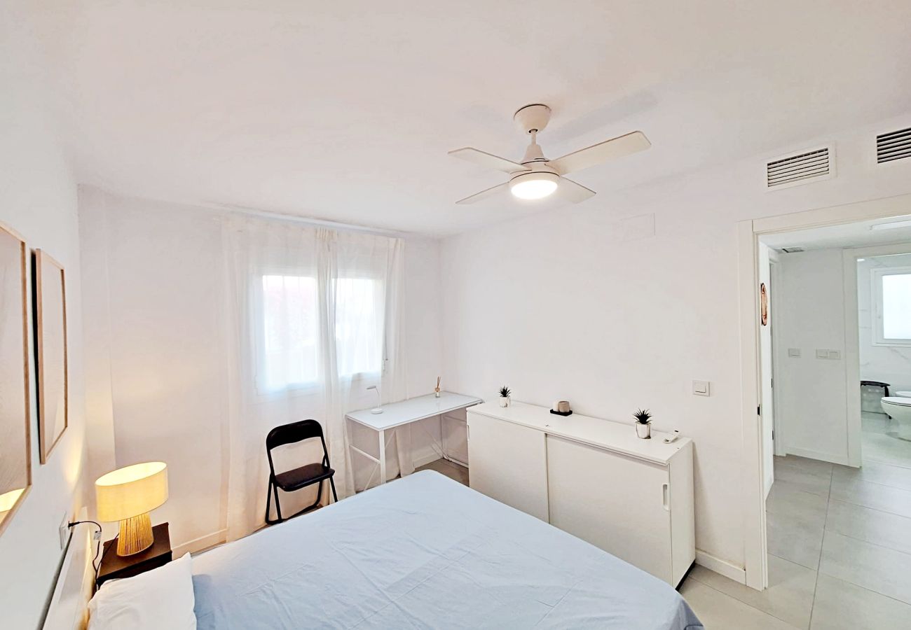 Apartament en Vera playa - Puerto Rey Bajo
