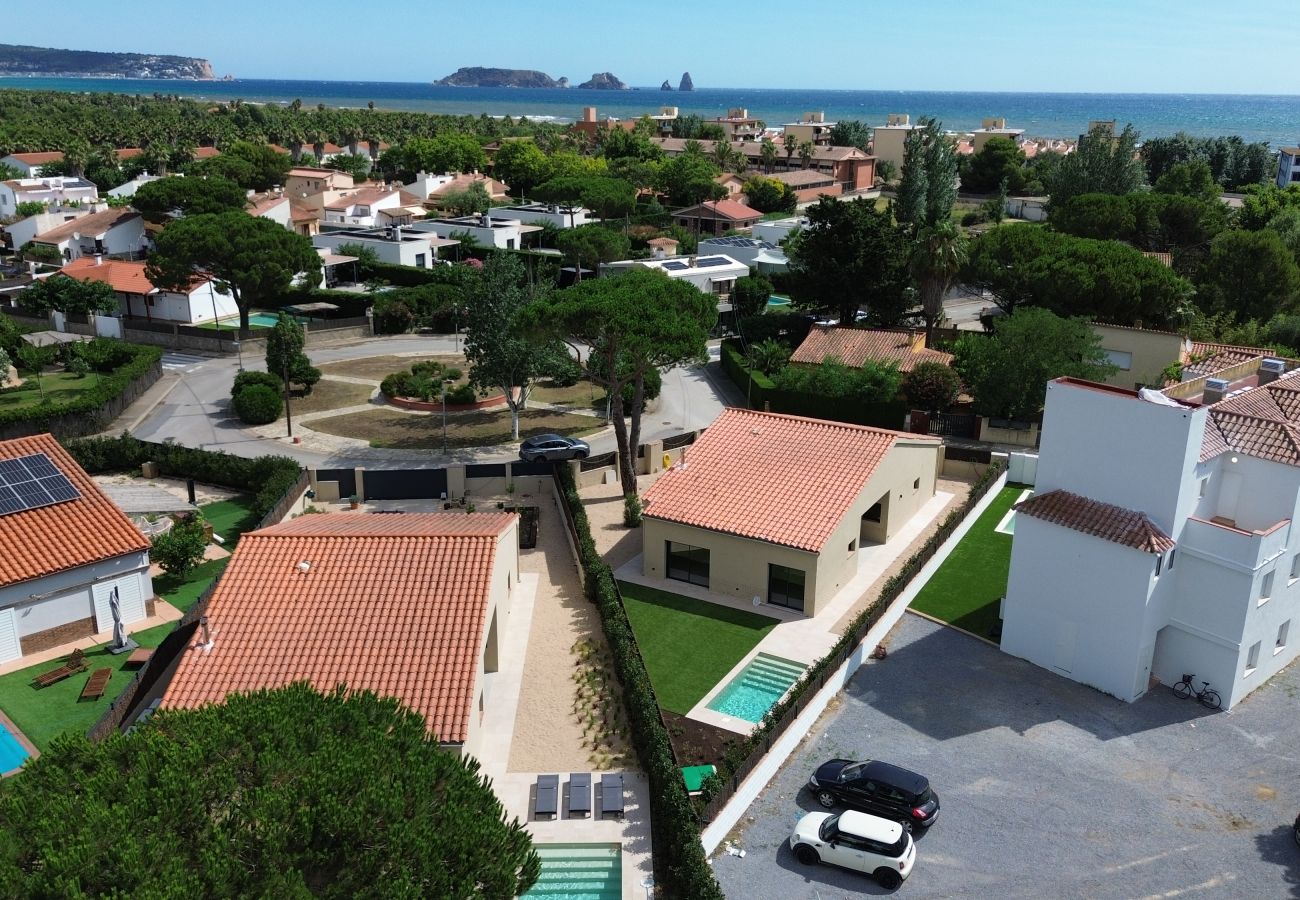 Vil.la en Torroella de Montgri - Casa renovada amb piscina privada