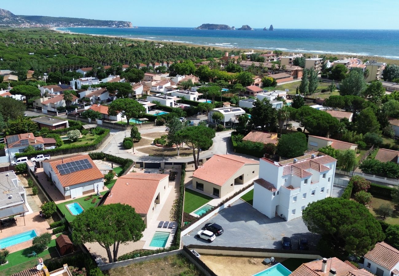 Vil.la en Torroella de Montgri - Casa renovada amb piscina privada