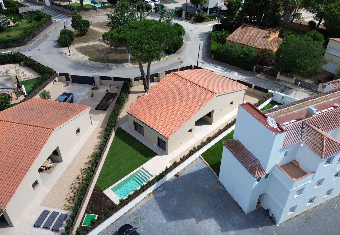 Vil.la en Torroella de Montgri - Casa renovada amb piscina privada