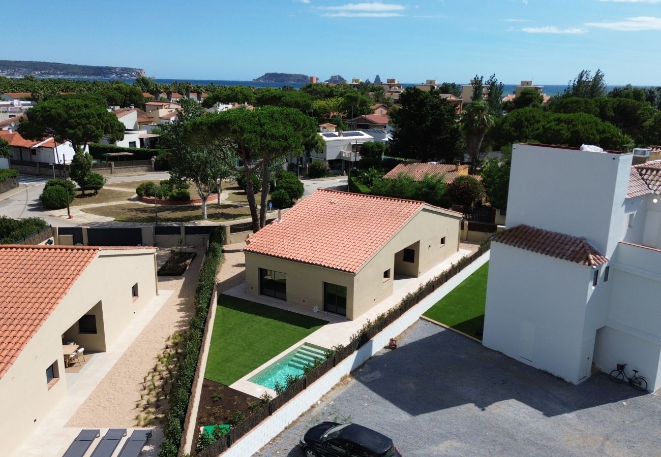 Vil.la en Torroella de Montgri - Casa renovada amb piscina privada