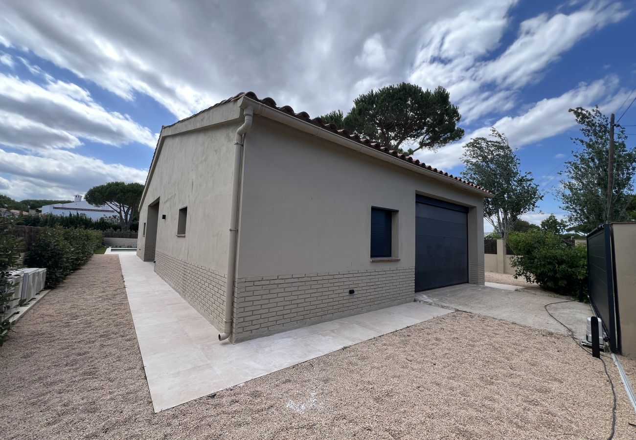 Vil.la en Torroella de Montgri - Casa renovada amb piscina privada