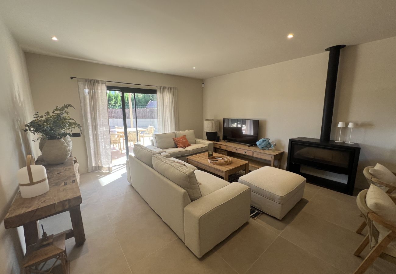 Vil.la en Torroella de Montgri - Casa renovada amb piscina privada