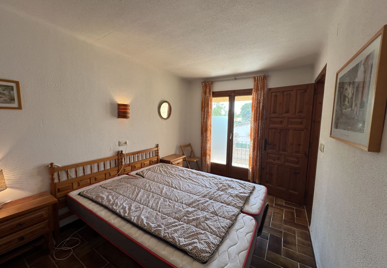 Casa adossada en Torroella de Montgri - Casa la rustica amb jardì