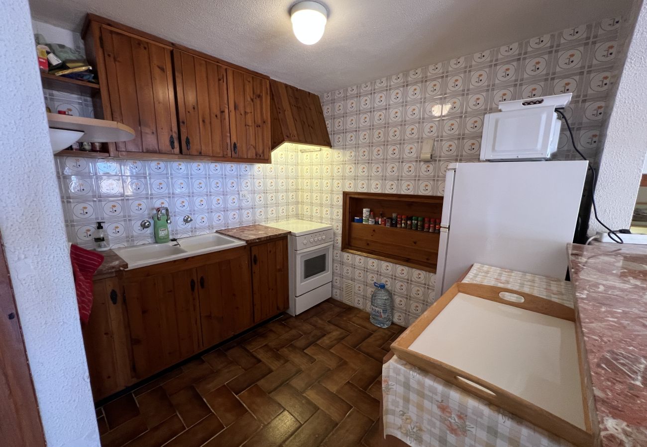 Casa adossada en Torroella de Montgri - Casa la rustica amb jardì