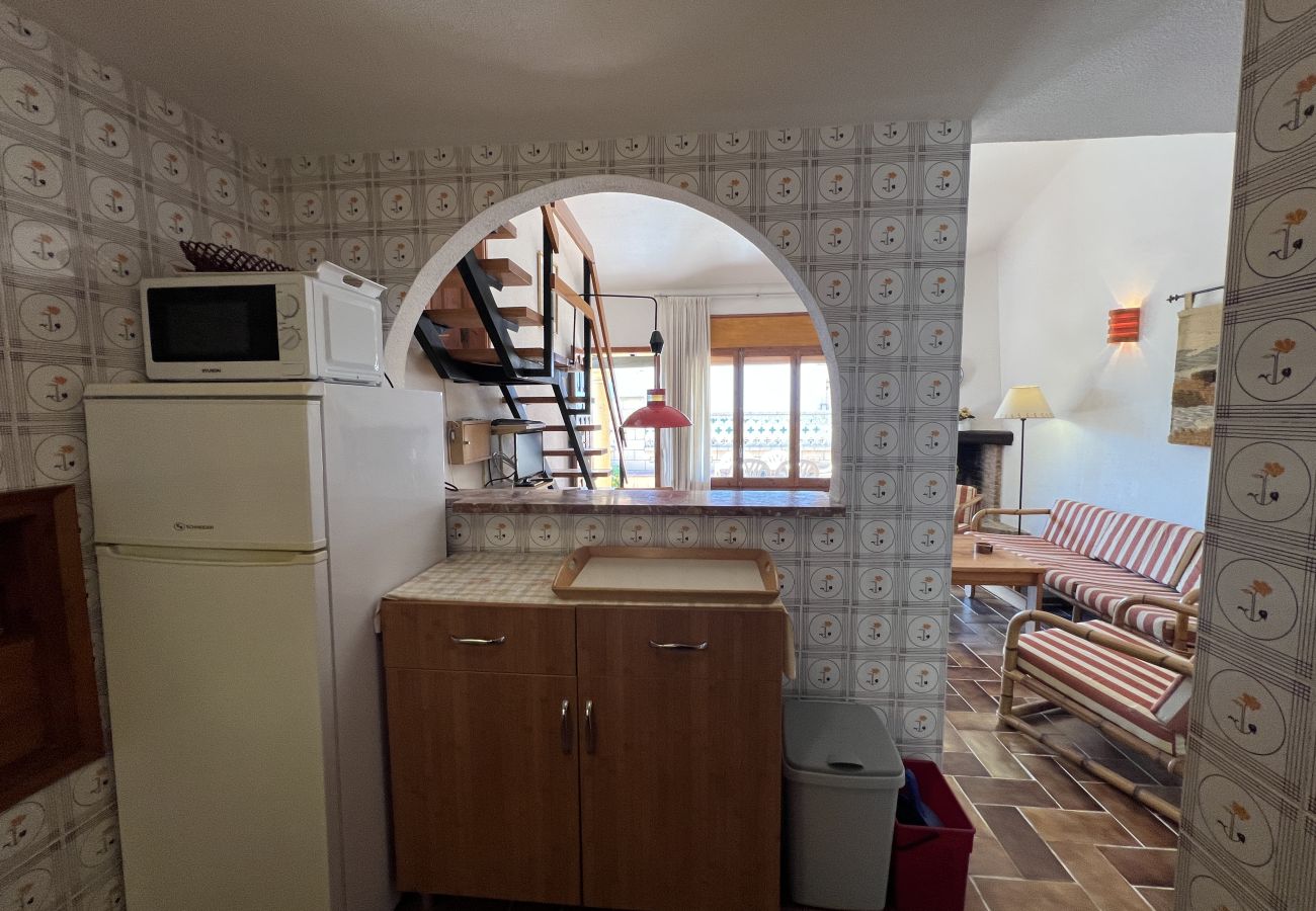 Casa adossada en Torroella de Montgri - Casa la rustica amb jardì