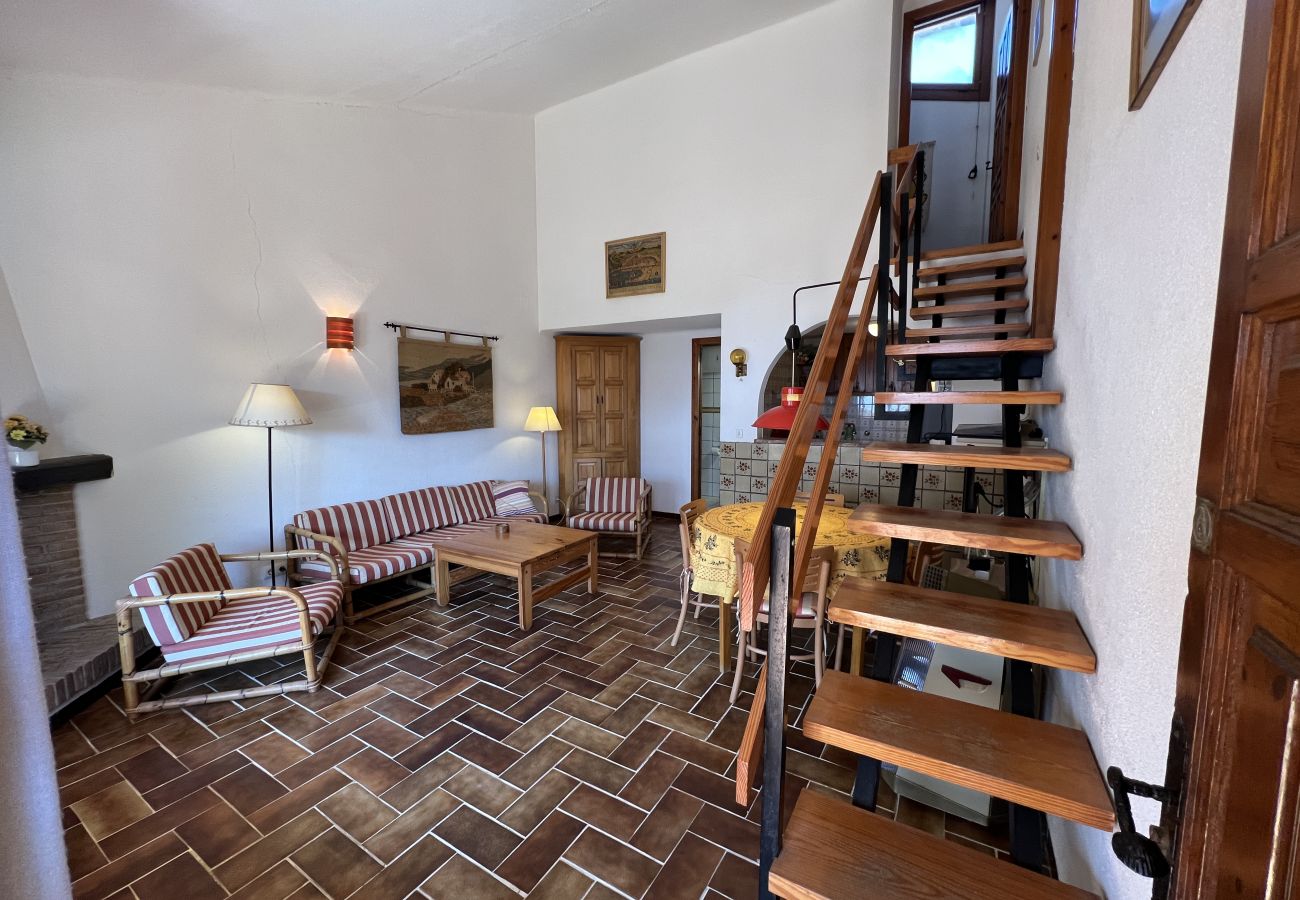 Casa adossada en Torroella de Montgri - Casa la rustica amb jardì