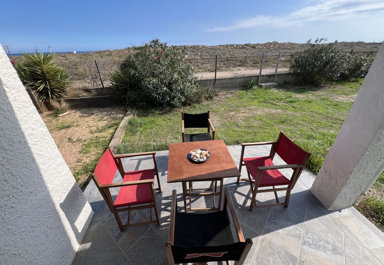 Apartament en Torroella de Montgri - Primera línia de platja apartament en planta baixa