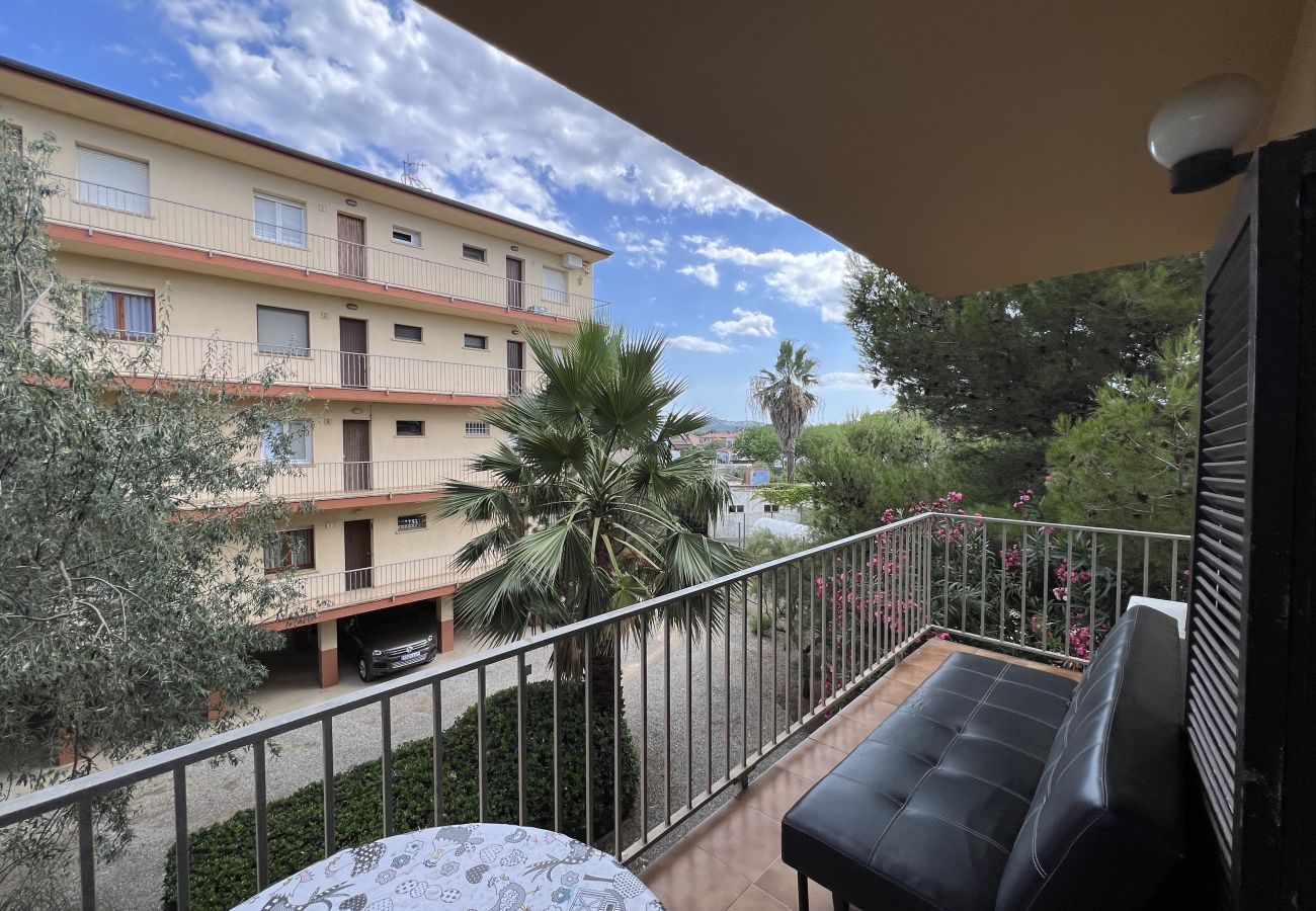 Ferienwohnung in Torroella de Montgri - Wohnung mit Vermietung Lizenz in Strandnähe