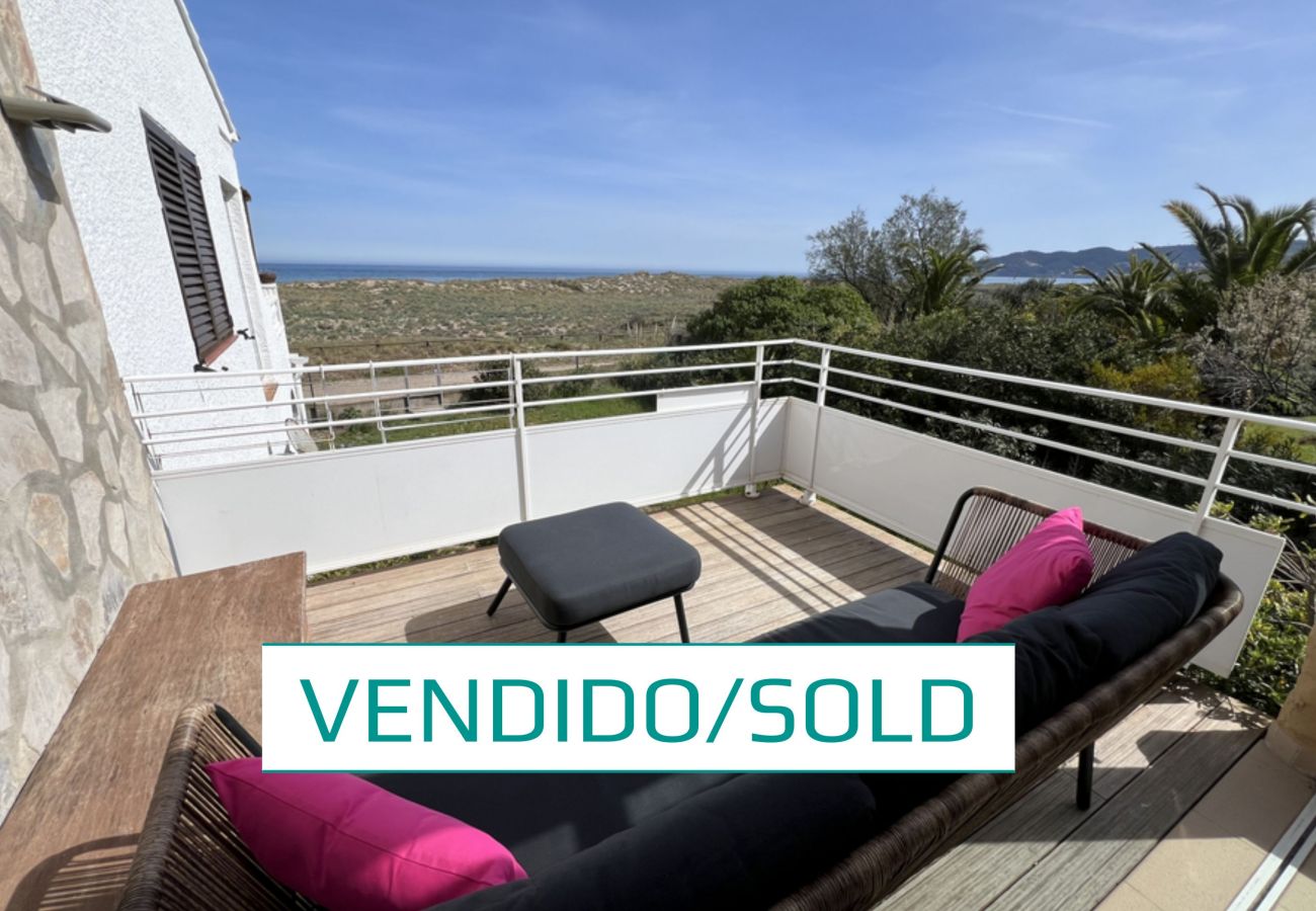 Ferienwohnung in Torroella de Montgri - Apartment in erster Linie mit Meerblick