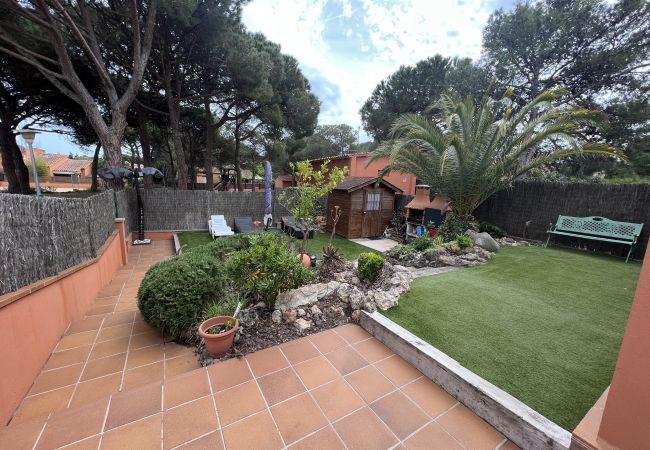 Stadthaus in Torroella de Montgri - Gregal 5152 renoviert, Klima, privaten Garten und gemeinschaftliches Poolgebiet