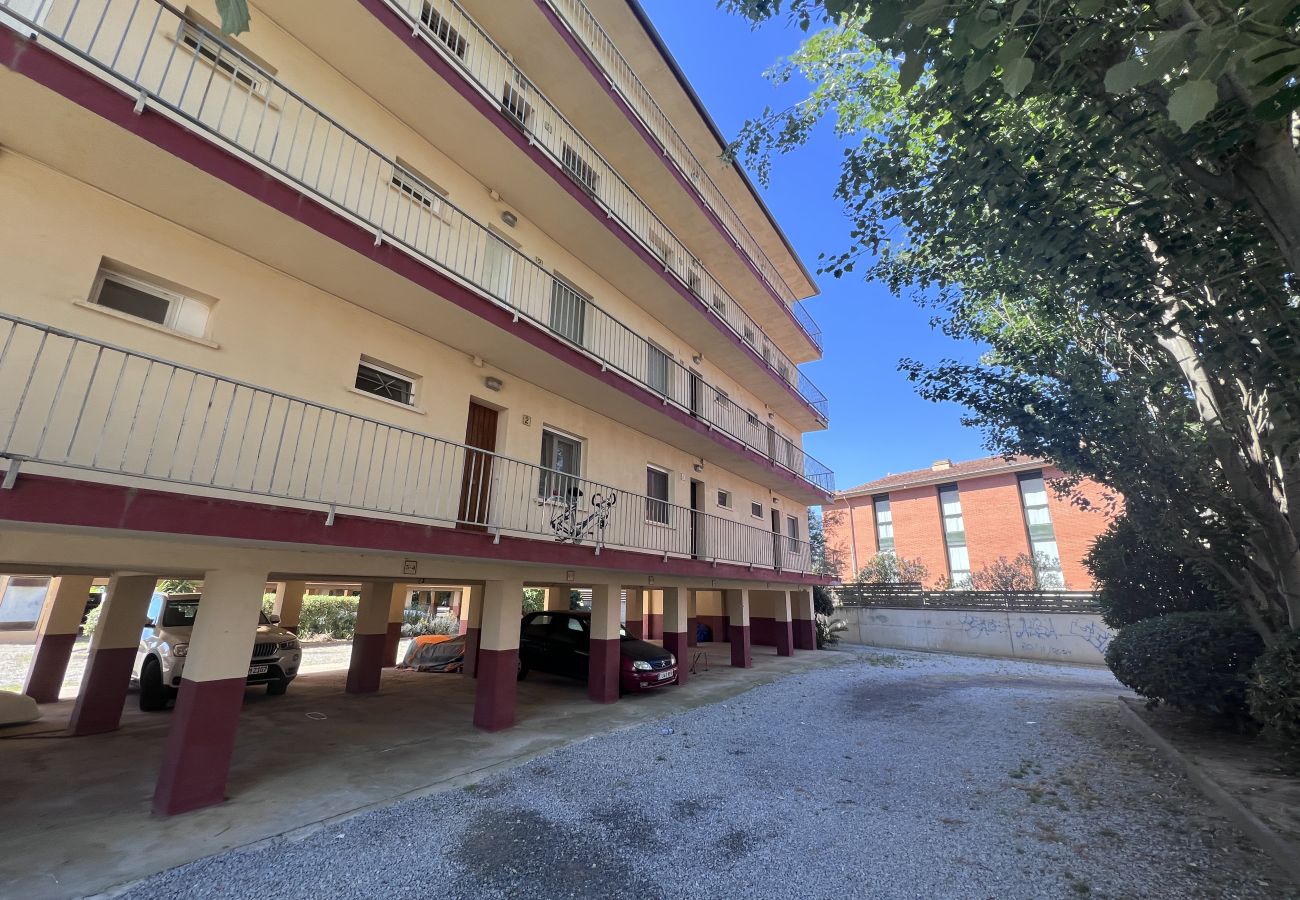 Ferienwohnung in Torroella de Montgri - Mare Nostrum 334 - Apartment mit Parkplatz und Terrasse in Strandnähe