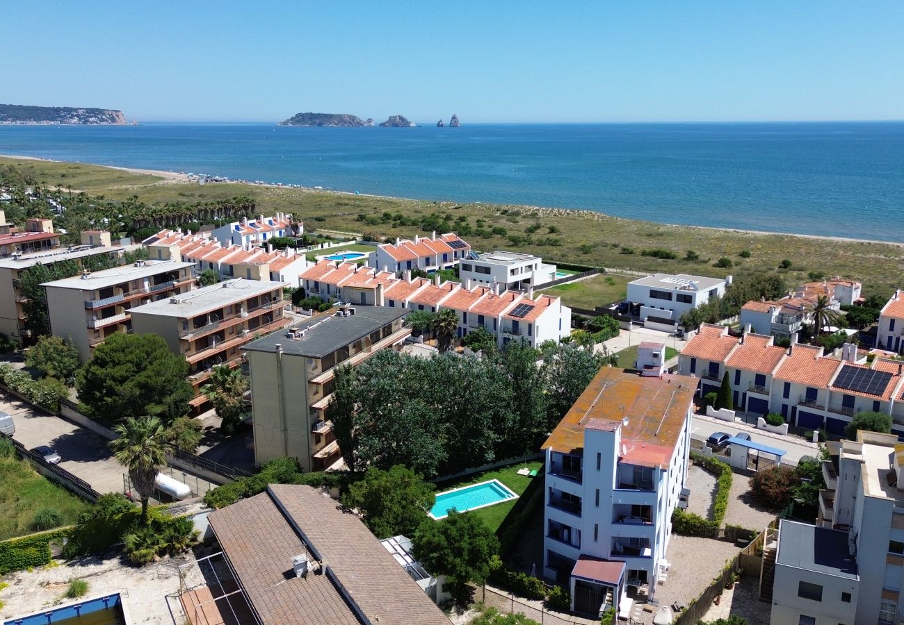 Ferienwohnung in Torroella de Montgri - 21D renoviert, Gemeinschaftspool und touristische Nutzungslizenz