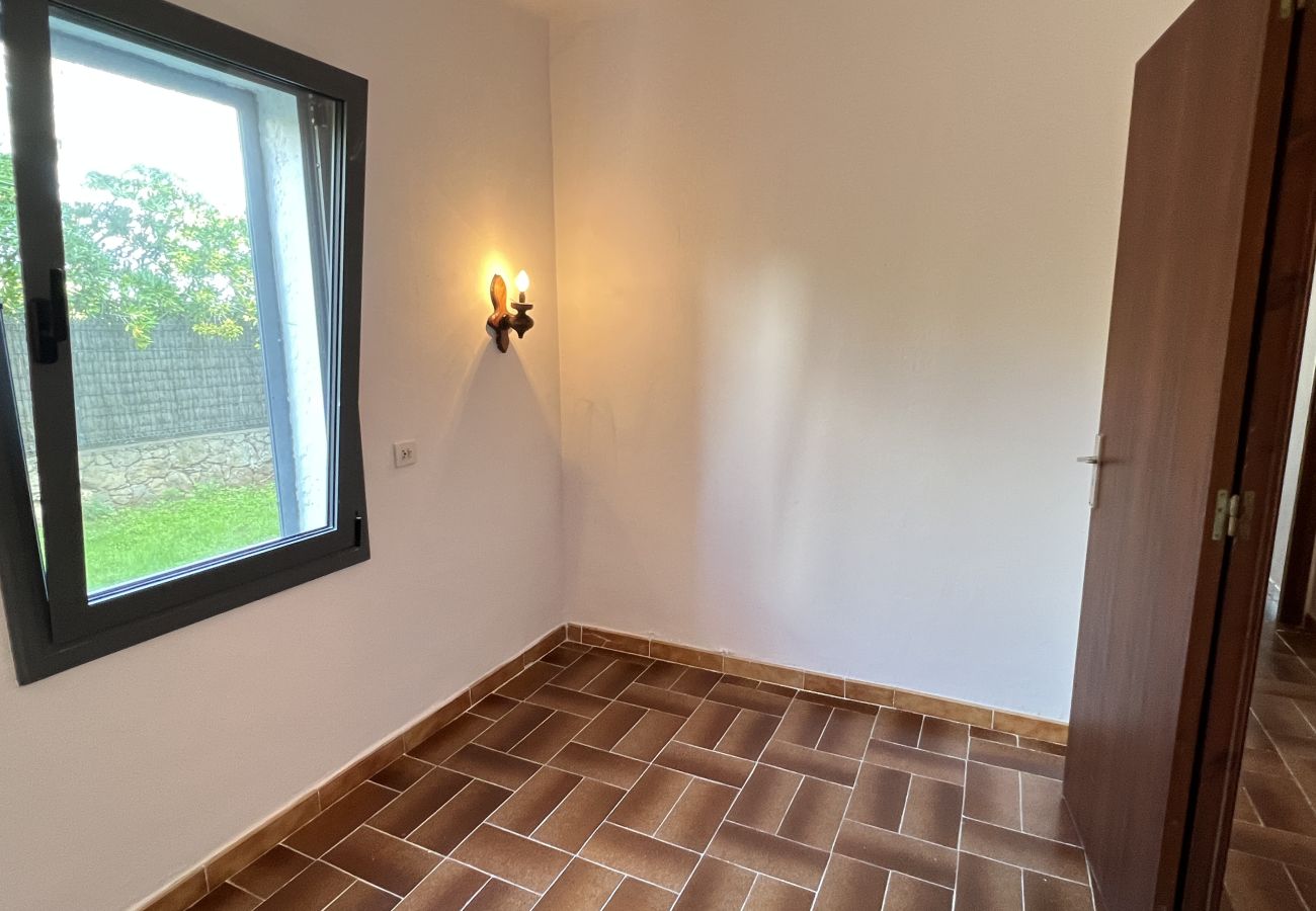 Ferienwohnung in Torroella de Montgri - Erdgeschosswohnung direkt am Strand