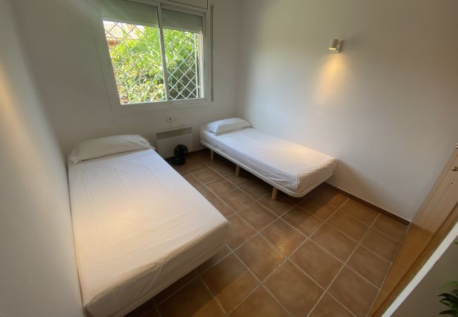 Ferienhaus in Torroella de Montgri - Daró 3DB 109 - 200M vom Strand, Pool, Grill, WLAN Ferienhaus in Torroella de Montgri - Daró 3DB 109 - 200M vom Strand, Pool, Grill, WLAN