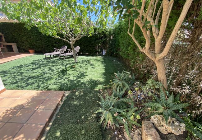 Ferienhaus in Torroella de Montgri - Daró 3DB 109 - 200M vom Strand, Pool, Grill, WLAN Ferienhaus in Torroella de Montgri - Daró 3DB 109 - 200M vom Strand, Pool, Grill, WLAN