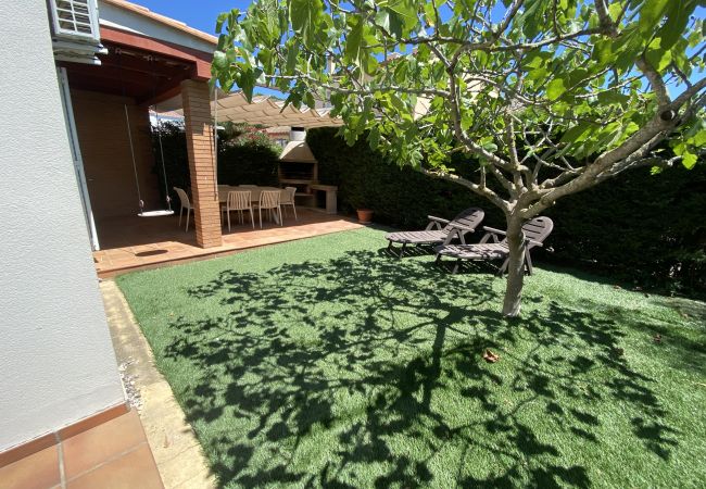 Ferienhaus in Torroella de Montgri - Daró 3DB 109 - 200M vom Strand, Pool, Grill, WLAN Ferienhaus in Torroella de Montgri - Daró 3DB 109 - 200M vom Strand, Pool, Grill, WLAN