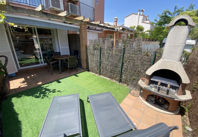 Ferienhaus in Torroella de Montgri - Daró 3DB 115 - Klima, Pool und 300 m vom Strand entfernt Ferienhaus in Torroella de Montgri - Daró 3DB 115 - Klima, Pool und 300 m vom Strand entfernt