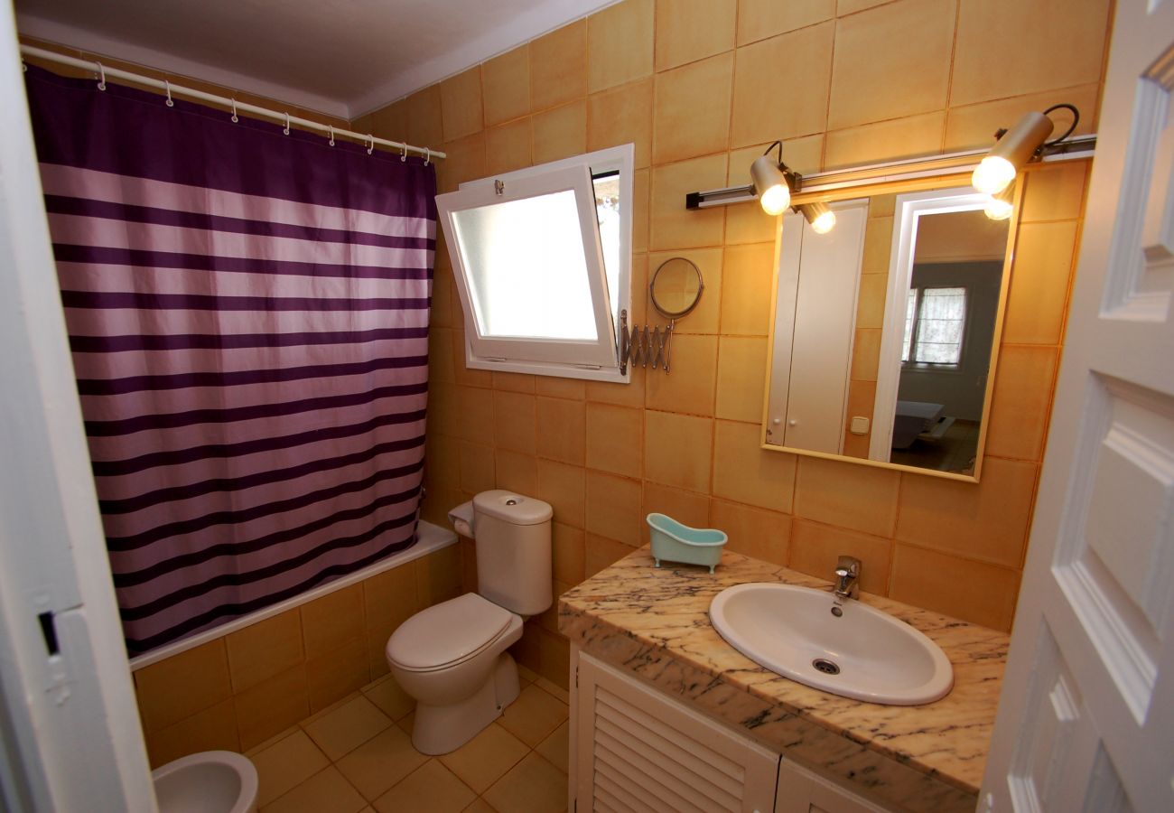 Ferienhaus in Pals - Pals Haus - Pool, Parkplatz und mit Sat TV Ferienhaus in Pals - Pals Haus - Pool, Parkplatz und mit Sat TV