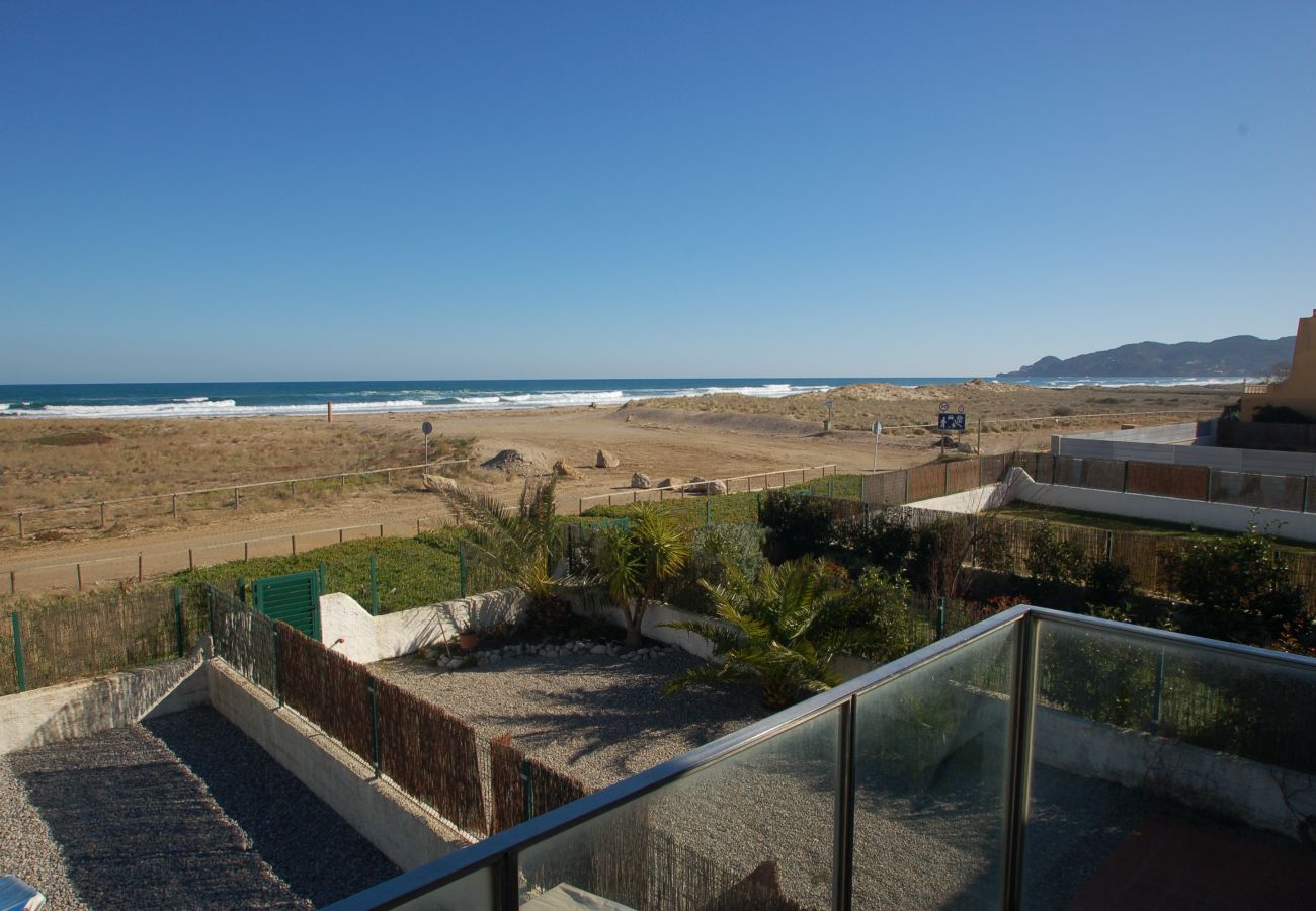 Ferienhaus in Torroella de Montgri - Les Dunes 06 - Direkt am Strand, Klima und mit Pool