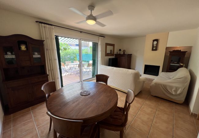 Ferienhaus in Torroella de Montgri - Daró 3D 31 - 150m vom Strand entfernt, Pool Ferienhaus in Torroella de Montgri - Daró 3D 31 - 150m vom Strand entfernt, Pool