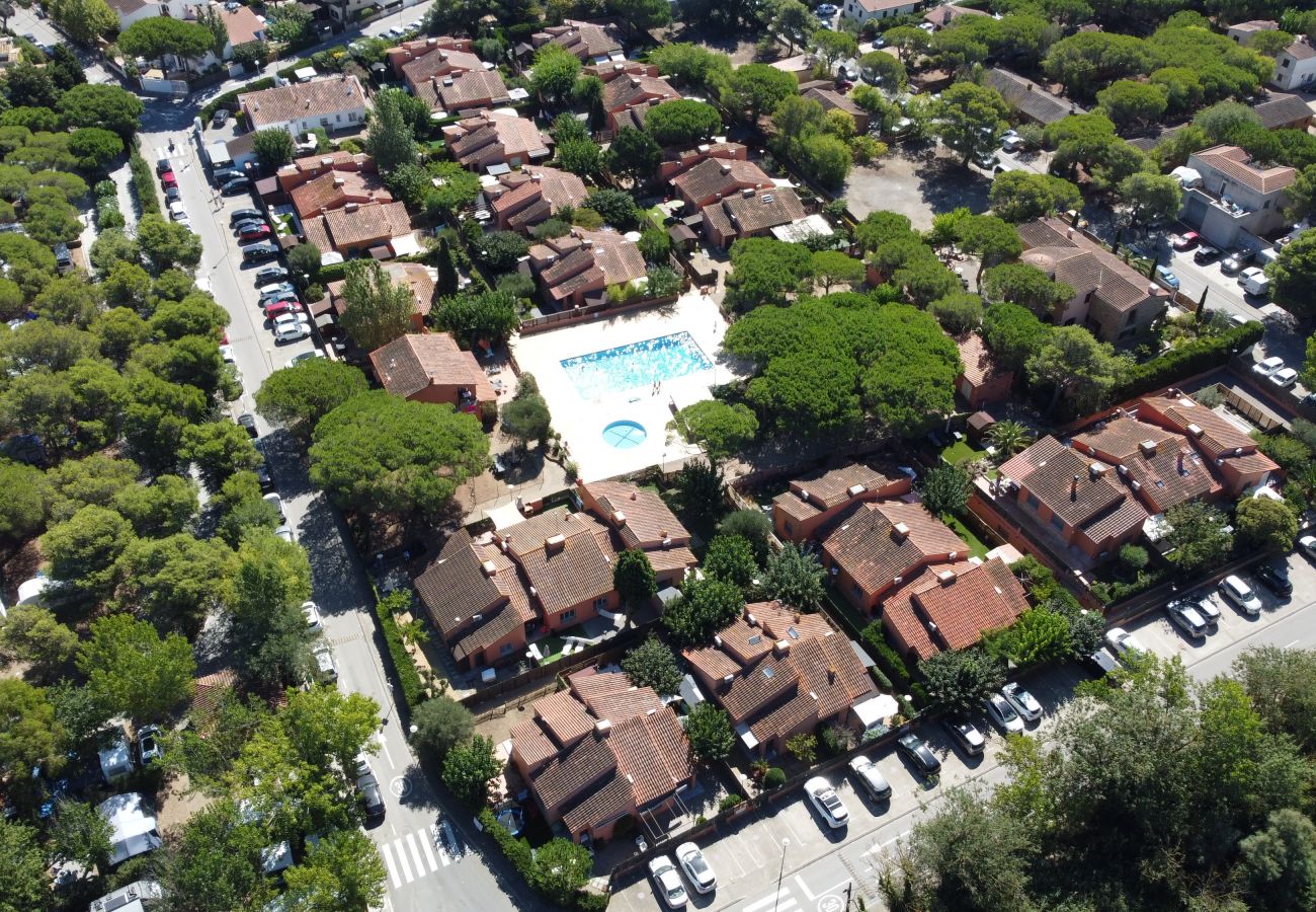 Ferienhaus in Torroella de Montgri - Gregal 131 - Pool, Klima, Garten