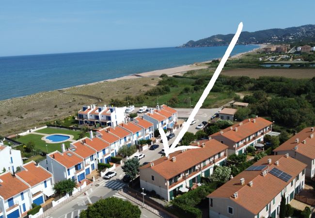  in Torroella de Montgri - Daró 3D 46 - 50m vom Strand entfernt, Klima, Pool, Glasfaser