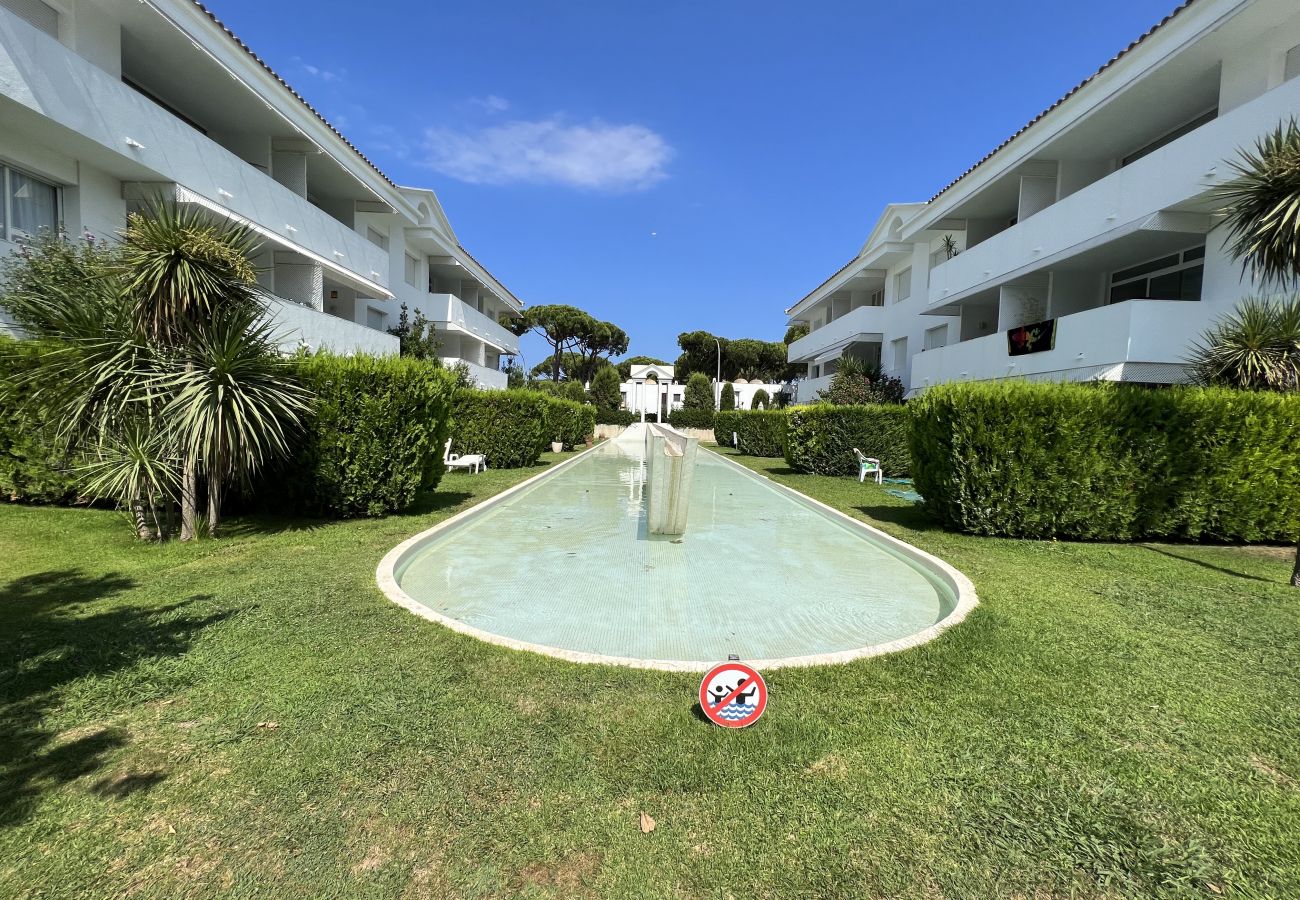 Ferienwohnung in Pals - Green Club Eagle 204 - nah am Strand, pool, und mit Parkplatz