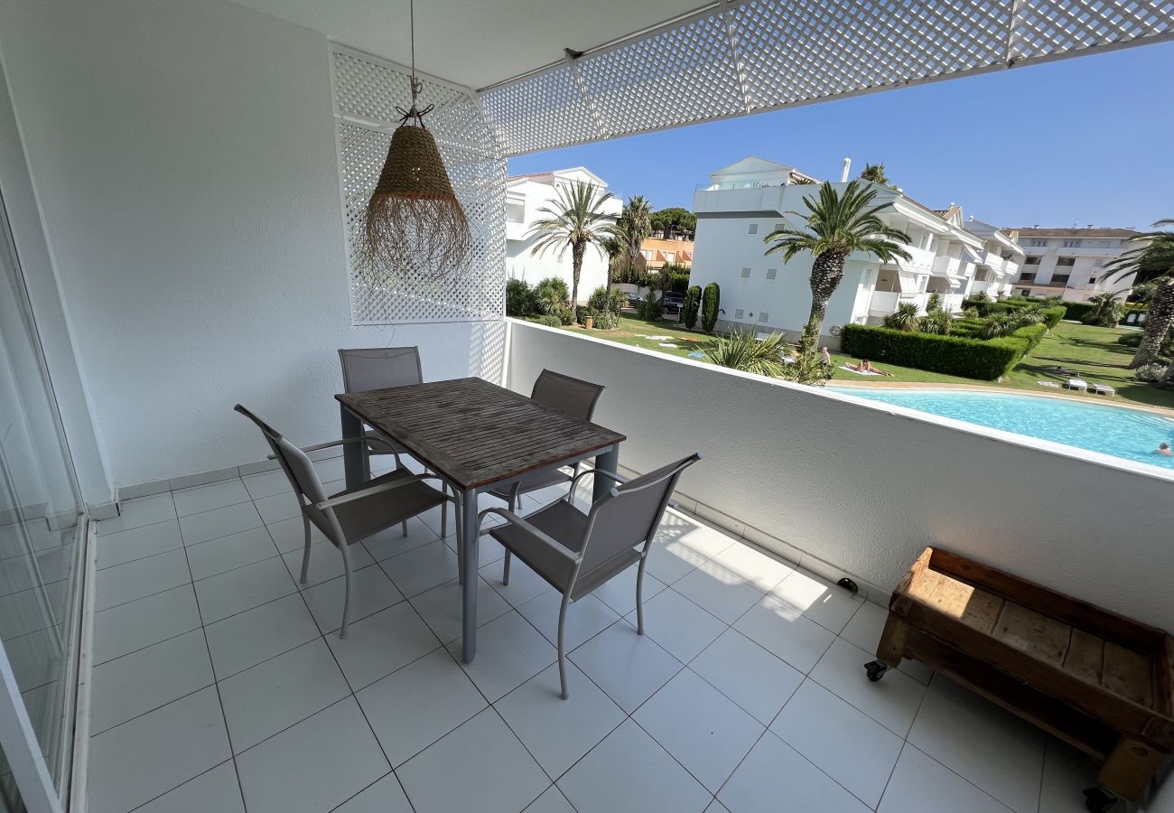 Ferienwohnung in Pals - Green Club Eagle 204 - nah am Strand, pool, und mit Parkplatz