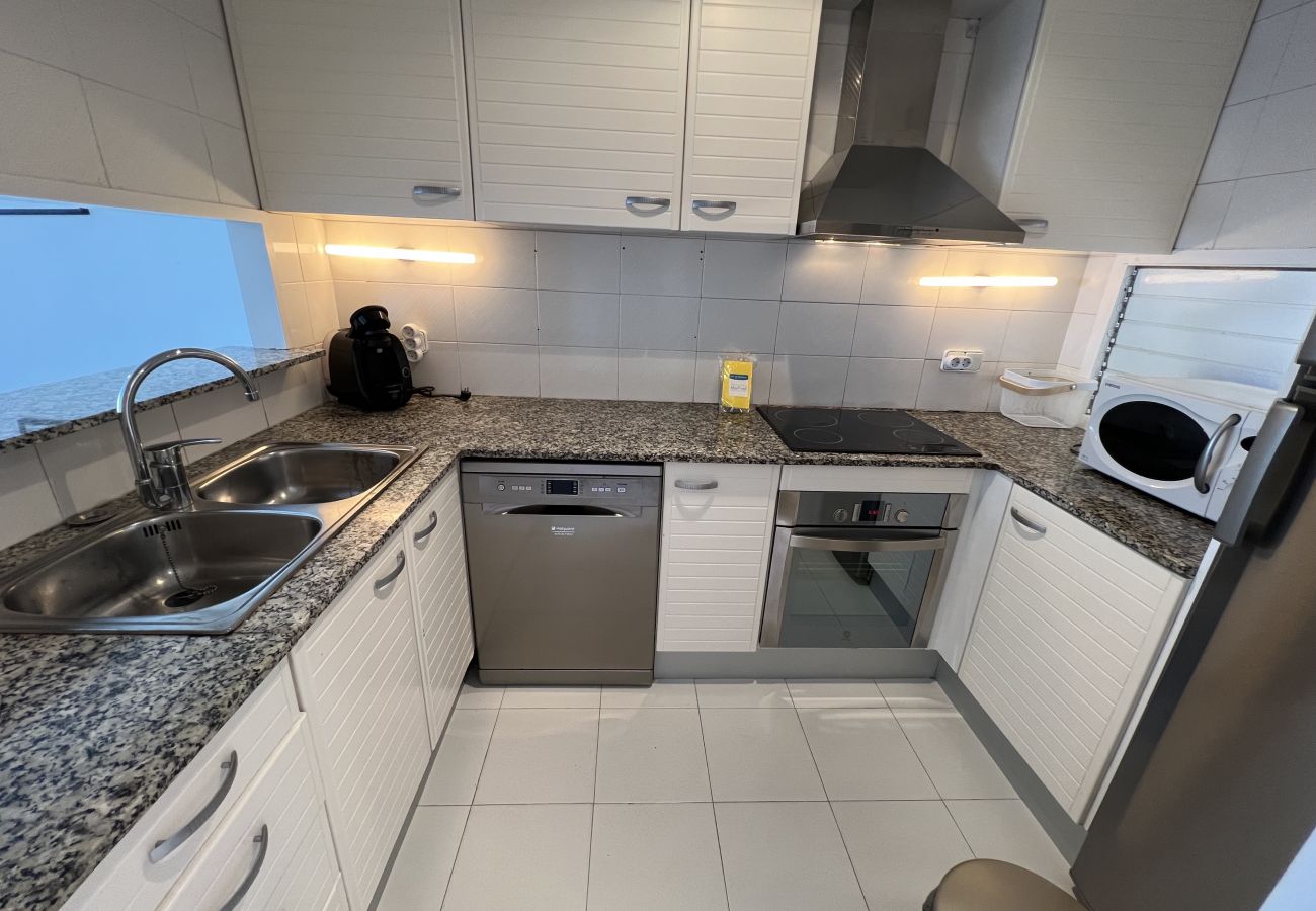 Ferienwohnung in Pals - Green Club Eagle 204 - nah am Strand, pool, und mit Parkplatz