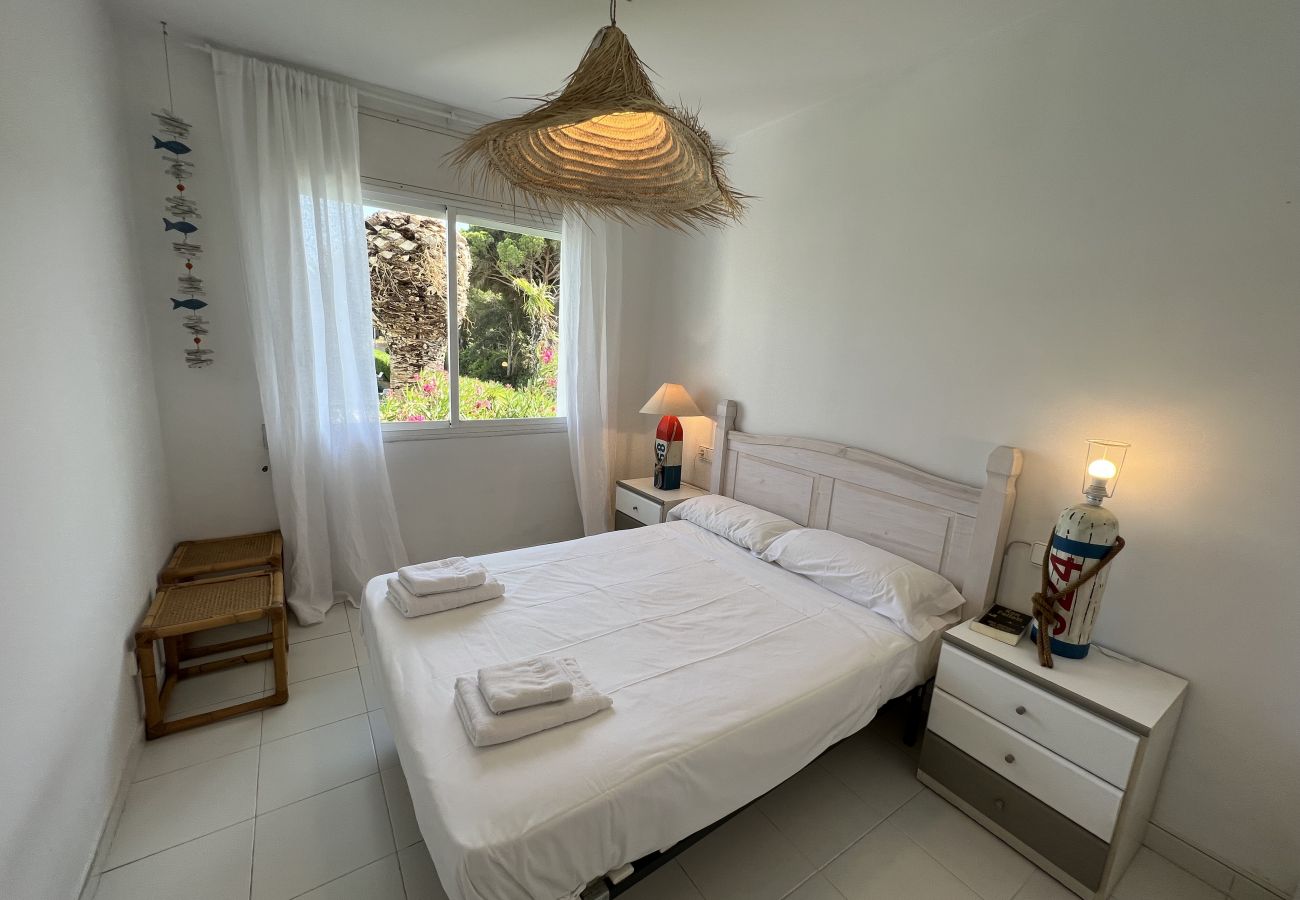 Ferienwohnung in Pals - Green Club Eagle 204 - nah am Strand, pool, und mit Parkplatz