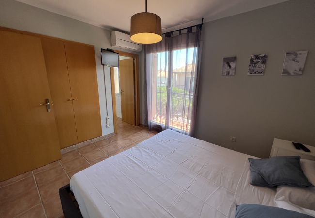 Ferienhaus in Torroella de Montgri - Daró 3D - 05 Klima, Pool und 200m vom Strand entfernt Ferienhaus in Torroella de Montgri - Daró 3D - 05 Klima, Pool und 200m vom Strand entfernt