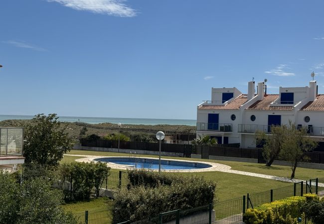 Doppelhaushälfte in Torroella de Montgri - Les Dunes 107 - 60 m vom Strand entfernt, Klima,  Pool und Garten Doppelhaushälfte in Torroella de Montgri - Les Dunes 107 - 60 m vom Strand entfernt, Klima,  Pool und Garten