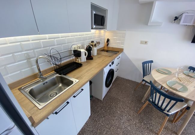 Ferienwohnung in Torroella de Montgri - TER 11D Erschwingliche Wohnung mit Pool in Strandnähe Ferienwohnung in Torroella de Montgri - TER 11D Erschwingliche Wohnung mit Pool in Strandnähe