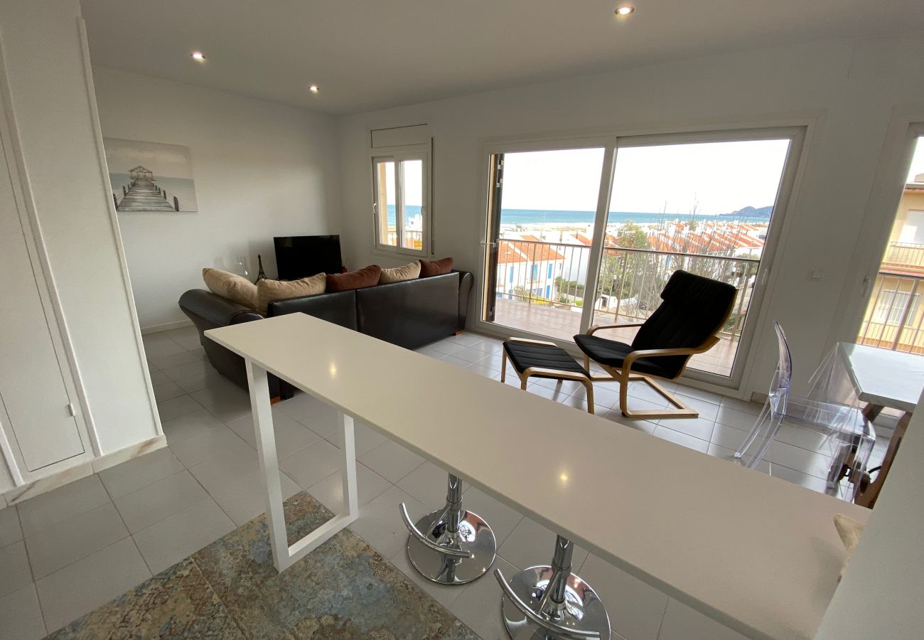 Appartement in Torroella de Montgri - Mare Nostrum 3D 541 - Zeezicht, airco, vernieuwd