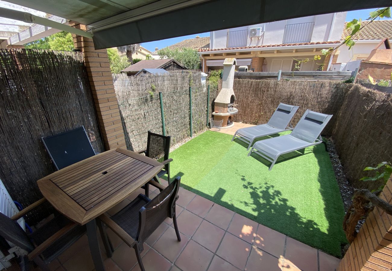 Huis in Torroella de Montgri - Daró 3DB 115 - Airco, zwembad en 300m van het strand