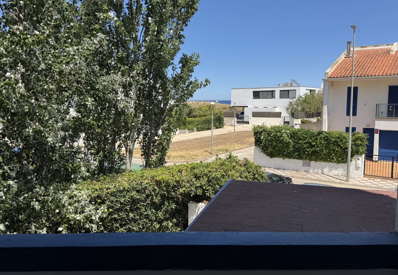 Appartement in Torroella de Montgri - TER 11C - gerenoveerd, 80m van het strand en met zwembad
