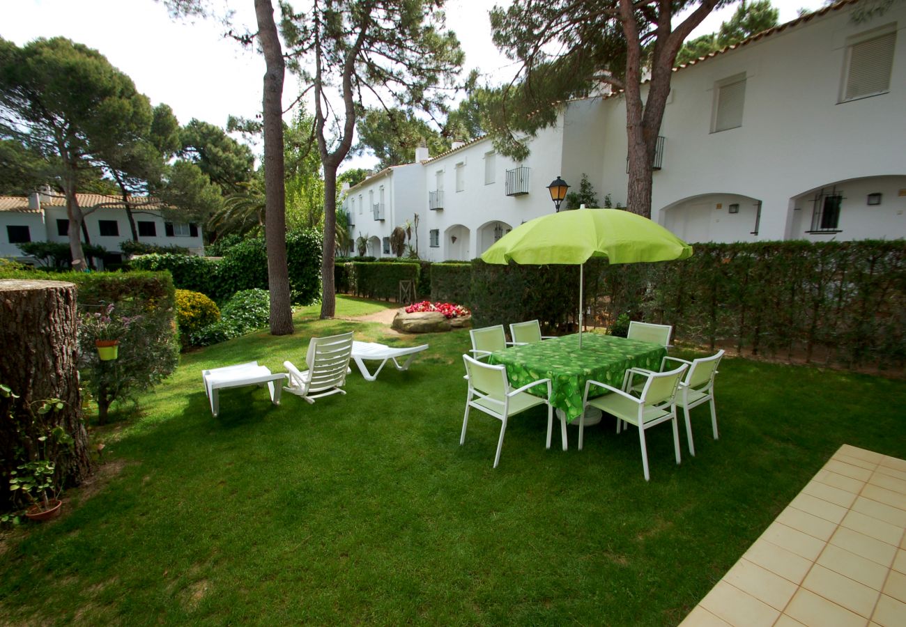 Huis in Pals - Pals Haus - Zwembad, parking en met Sat TV Huis in Pals - Pals Haus - Zwembad, parking en met Sat TV